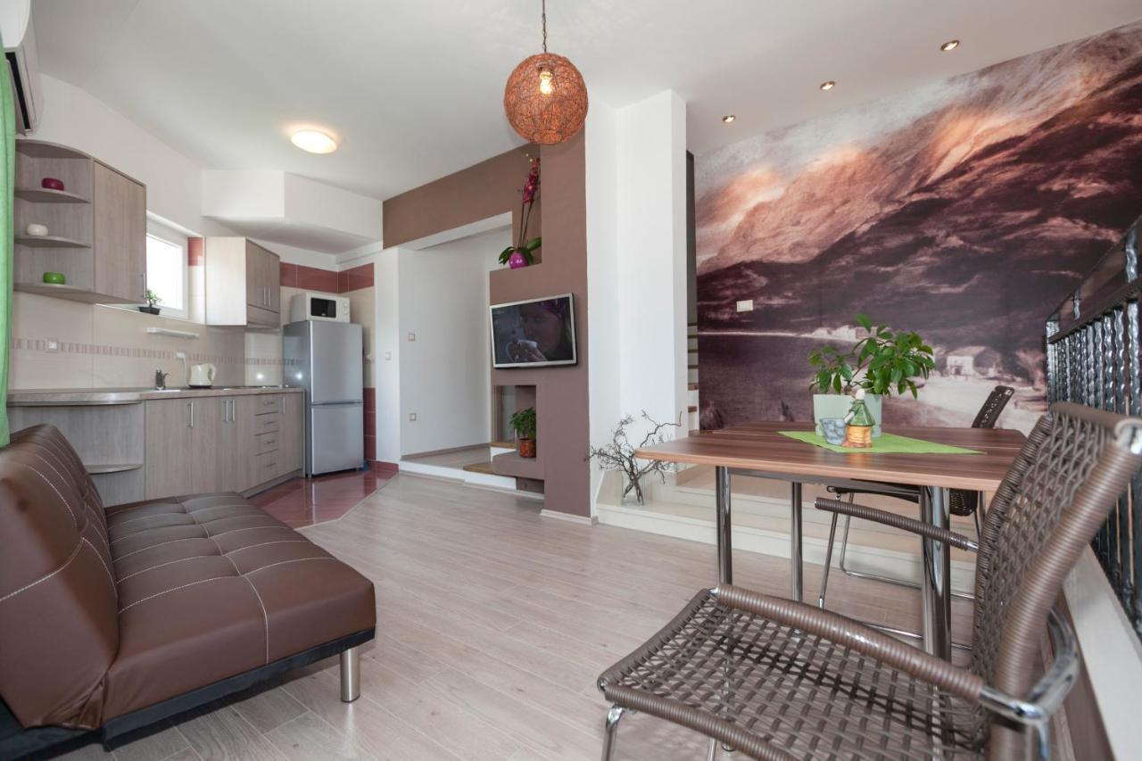 Apartmani Iva Tučepi Exterior foto
