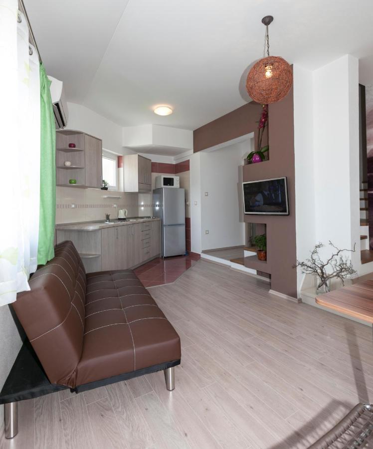 Apartmani Iva Tučepi Exterior foto
