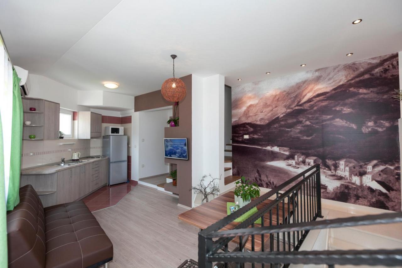 Apartmani Iva Tučepi Exterior foto