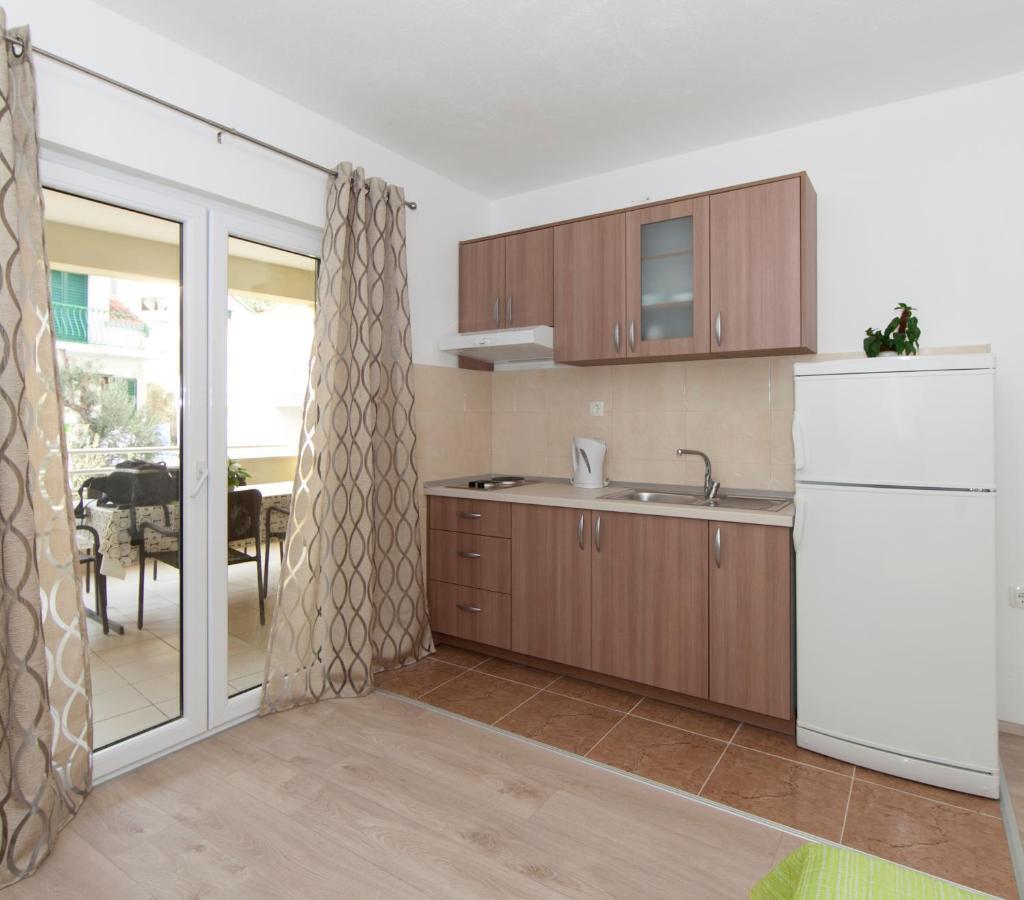Apartmani Iva Tučepi Exterior foto