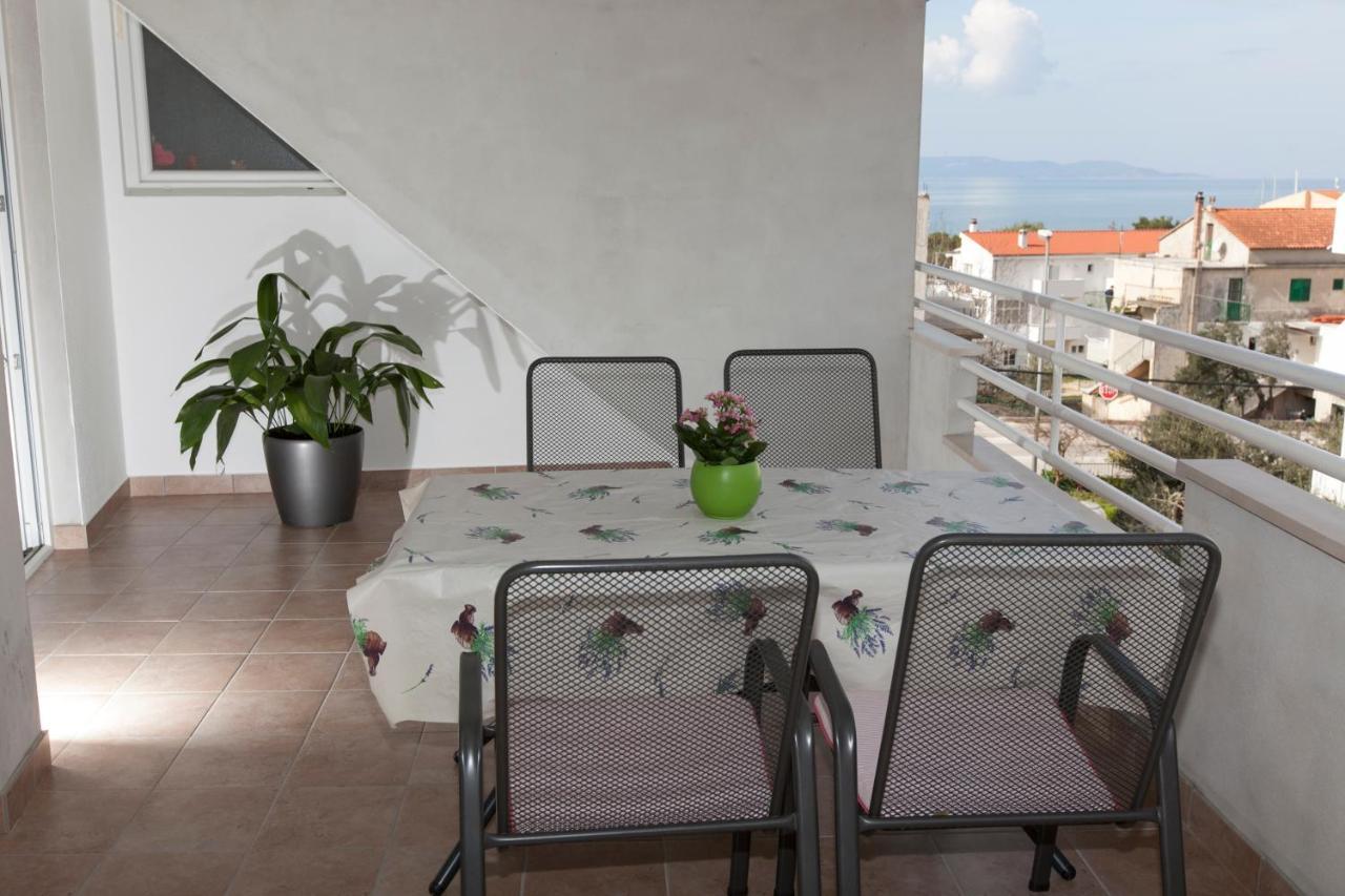 Apartmani Iva Tučepi Exterior foto
