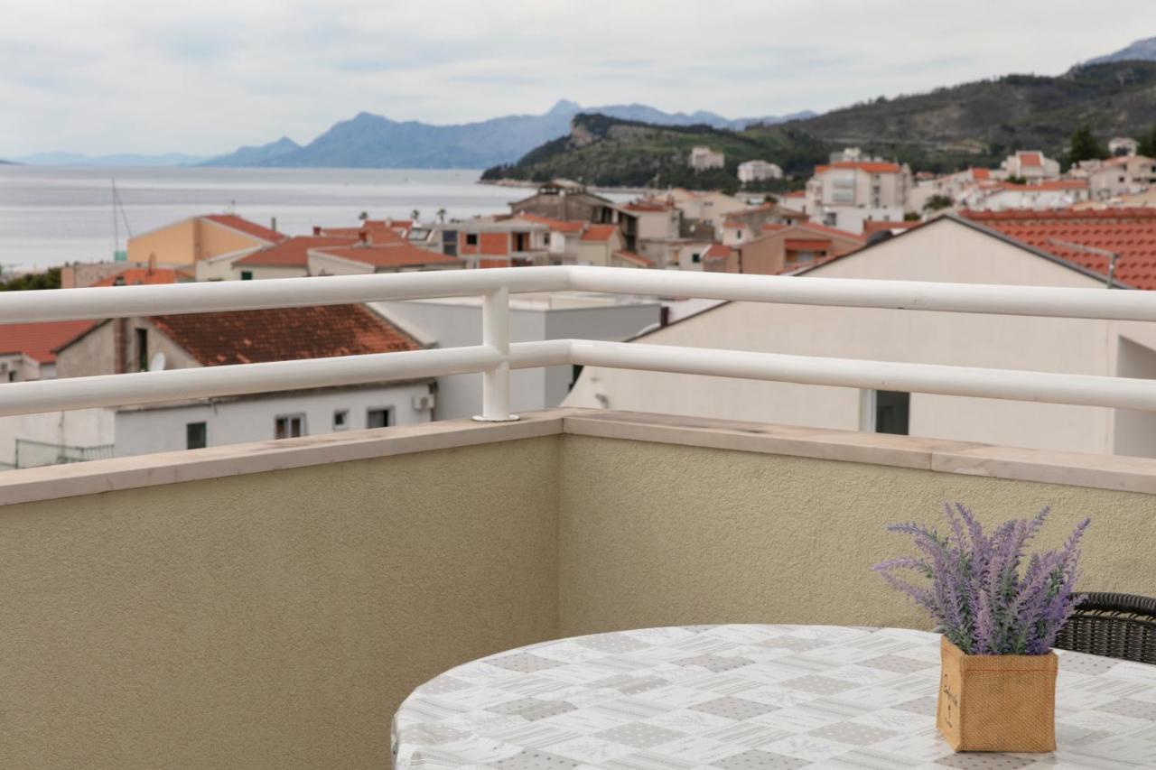 Apartmani Iva Tučepi Exterior foto