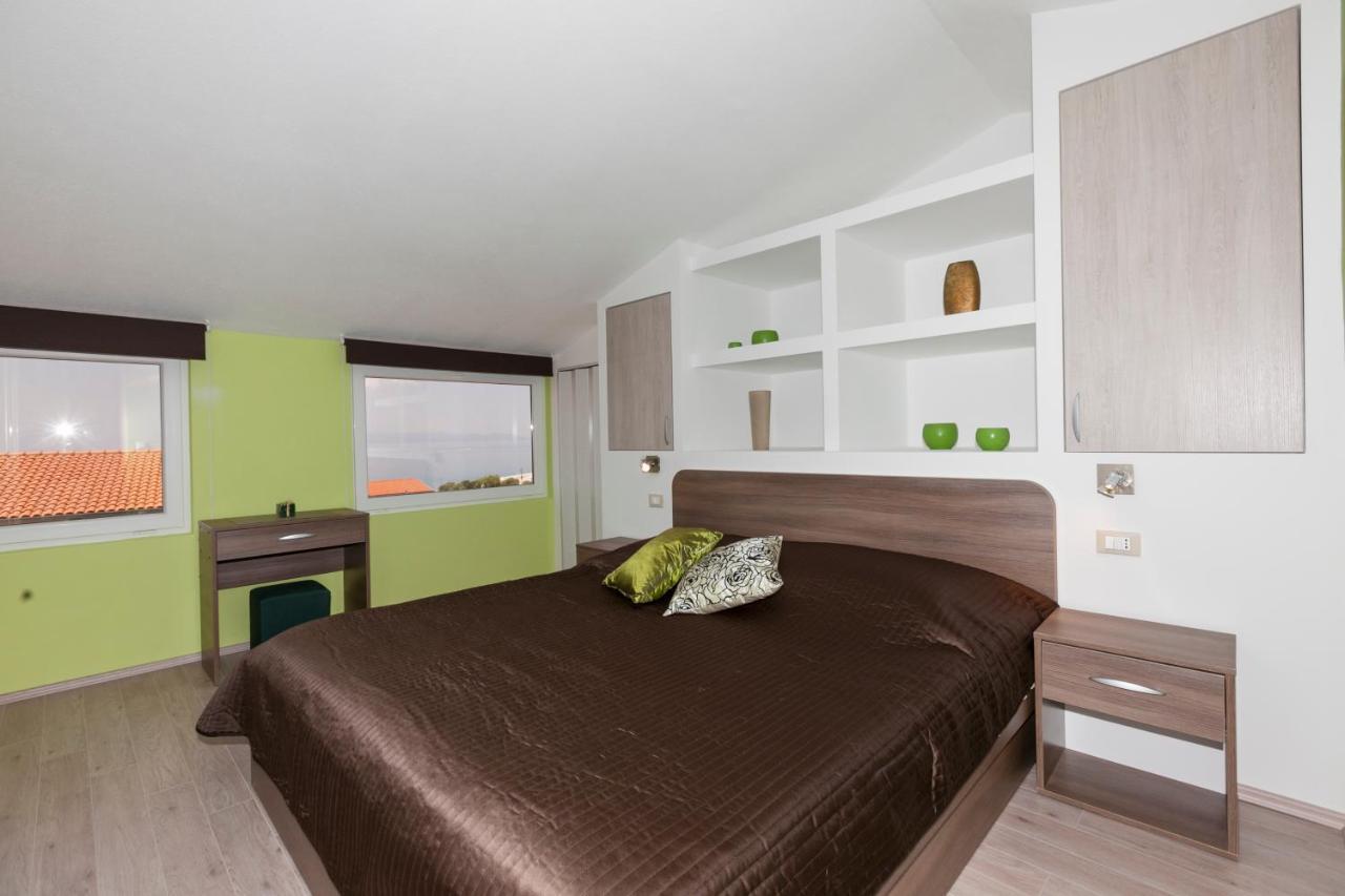 Apartmani Iva Tučepi Exterior foto