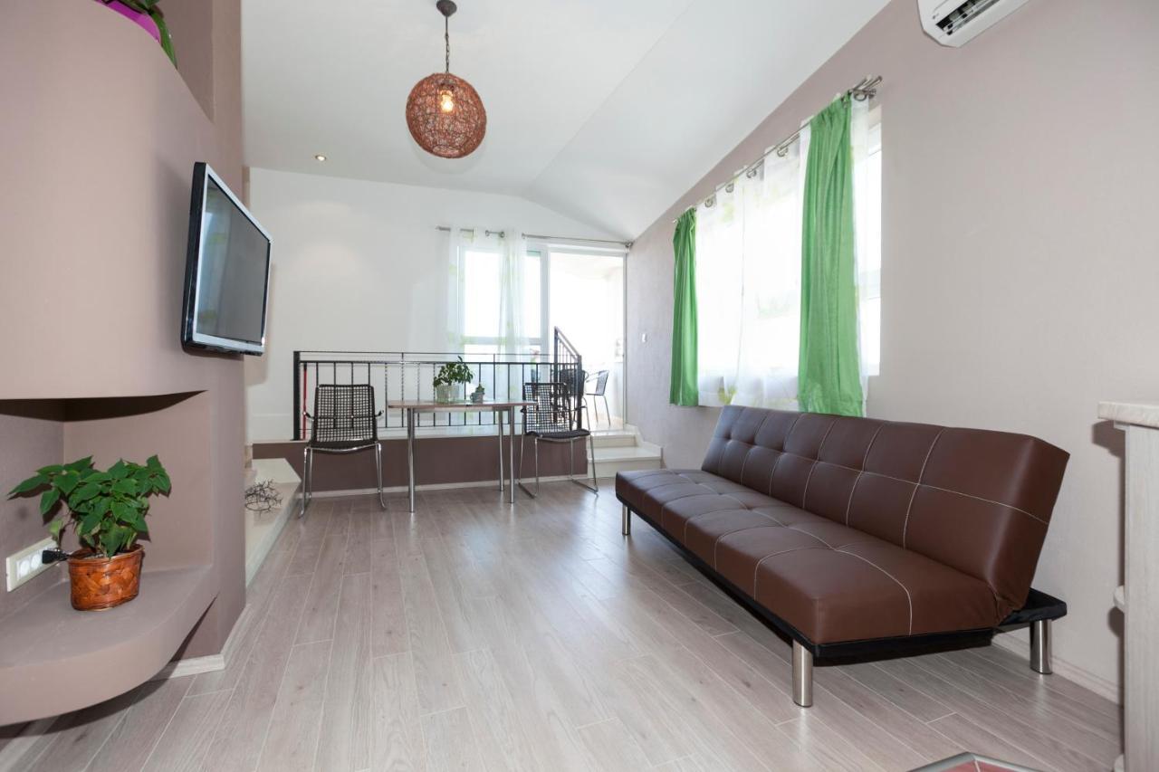 Apartmani Iva Tučepi Exterior foto