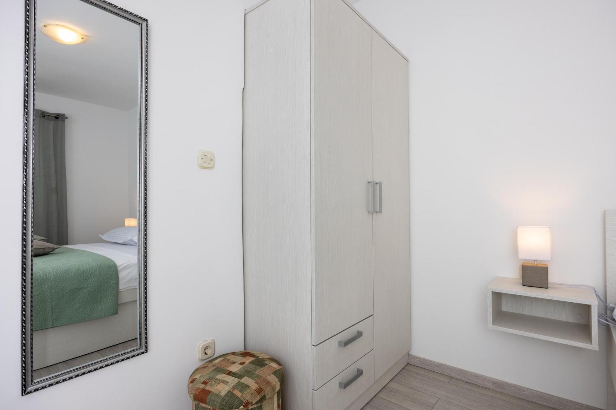 Apartmani Iva Tučepi Exterior foto