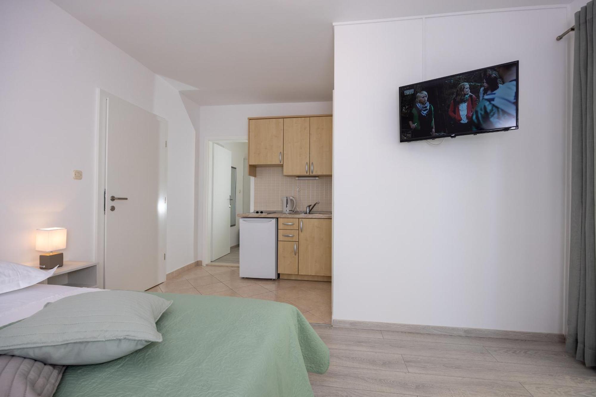 Apartmani Iva Tučepi Exterior foto